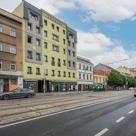 Brno City Apartment * ブルノ