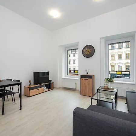 Brno City Apartment アパート ブルノ