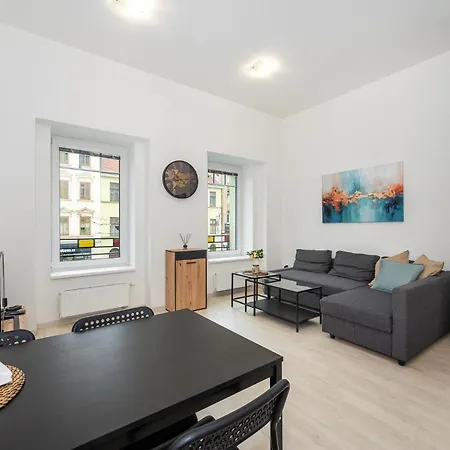 Brno City Apartment アパート